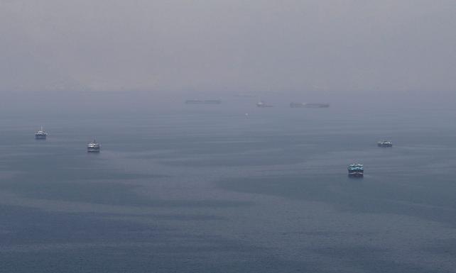 İran İngiltere'ye ait tankere el koydu İngiltere'den açıklama