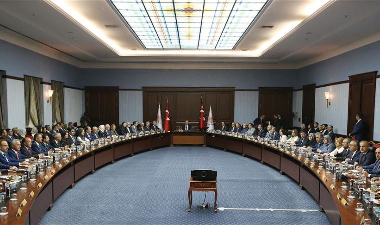 AKP MKYK toplantısı sona erdi