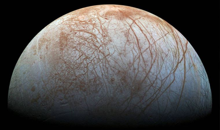 Uzaylıların yaşadığı öne sürülen Europa'da yeni keşif
