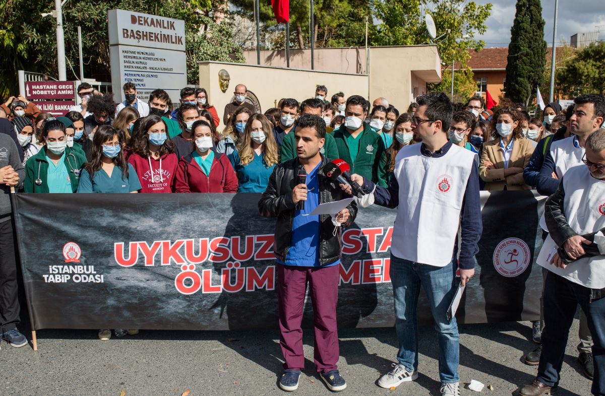 İsyan ettiler: "Türkiye hekimsiz kalacak"