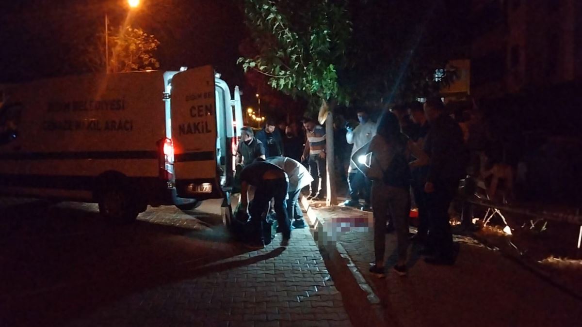 Didim'de bir kişi kaldırımda silahla vurulmuş halde bulundu