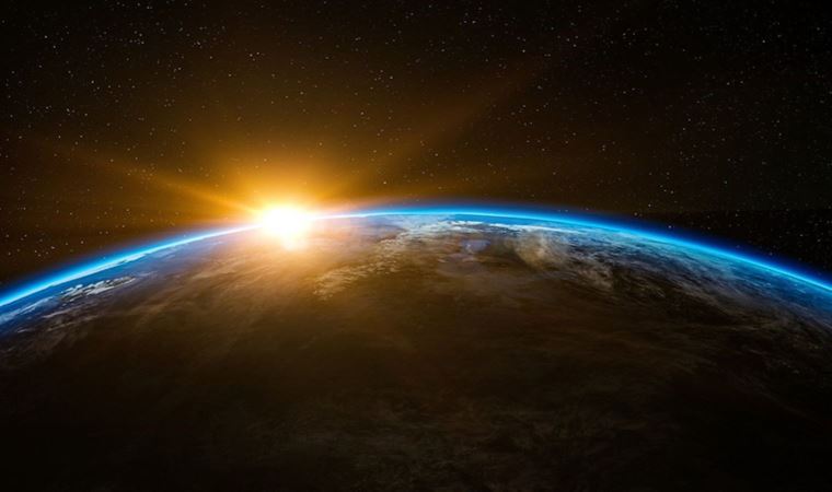 Uzaydaki astronot Dünya’ya bakarak uyardı: Alarm verici