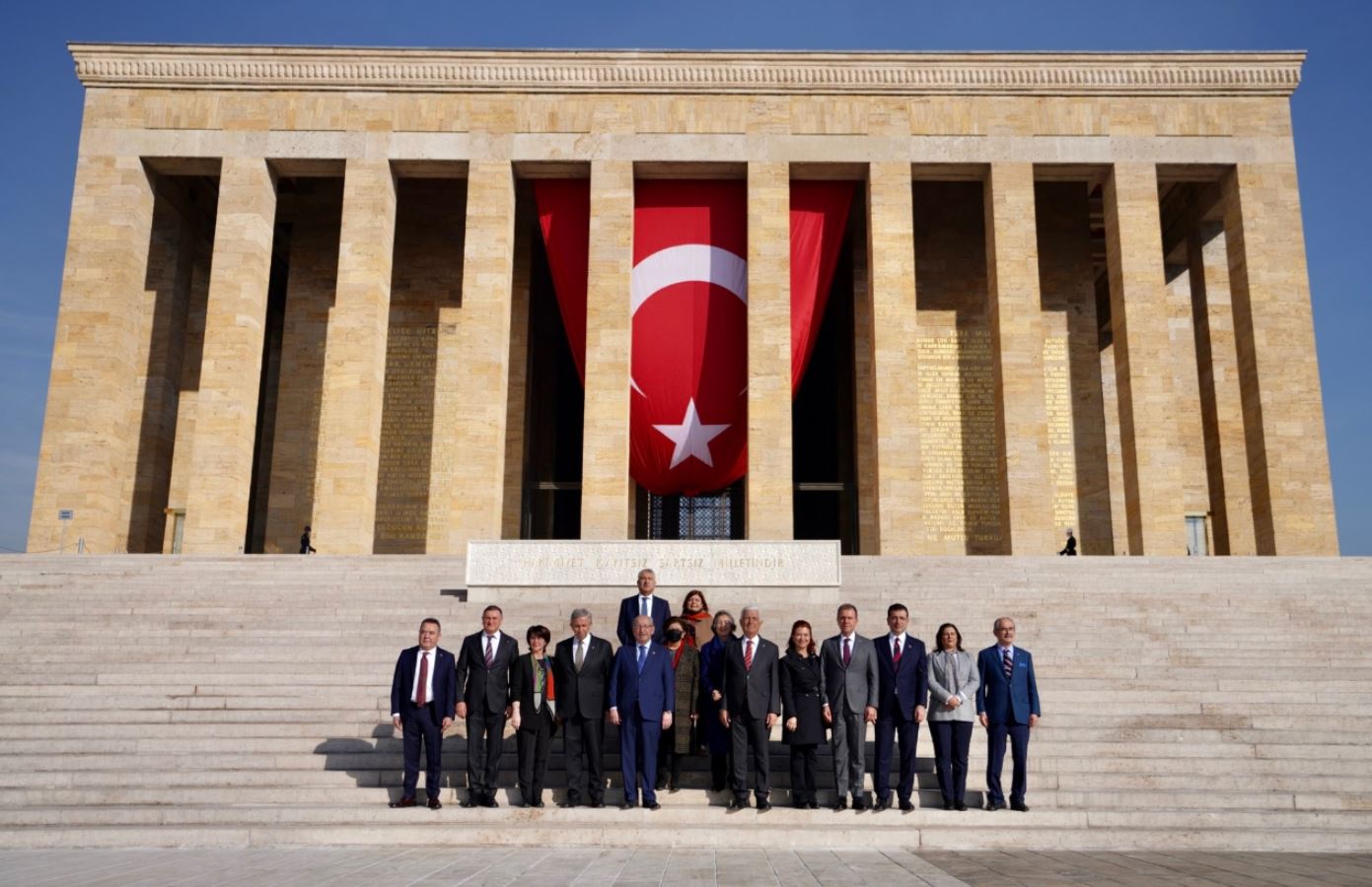 CHP'li büyükşehir belediye başkanları Anıtkabir'i ziyaret etti