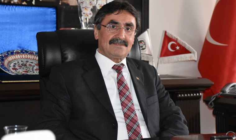 MHP'li Karacasu Belediye Başkanı istifa ettiğini duyurdu