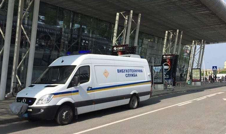 Ukrayna’daki Lviv Havalimanı’nda bomba ihbarı