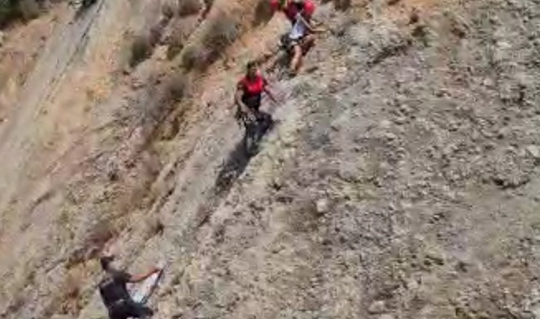 Milli dağcı antrenman için çıktığı dağda mahsur kaldı