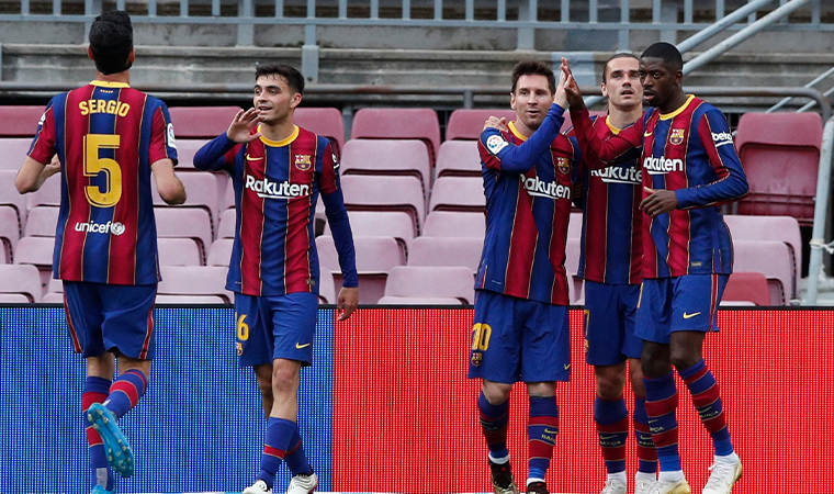 Barcelona'nın 9 oyuncusu ile yollarını ayıracağı iddia edildi