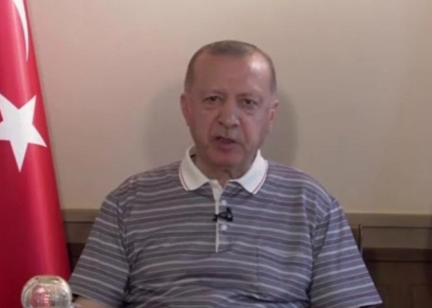 Erdoğan'ın "Bayramlık tişörtü" ile vermek istediği mesaj