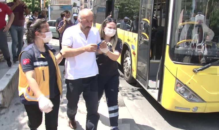 Ataşehir'de HES kodu olmayan yolcu, otobüs şoförünü darbedip kaçtı