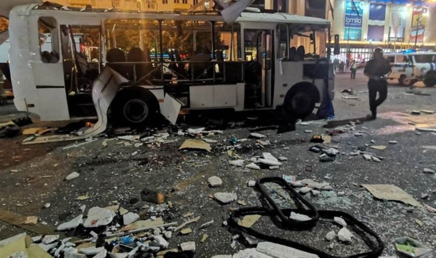 Rusya'da otobüsteki patlama anı kamerada