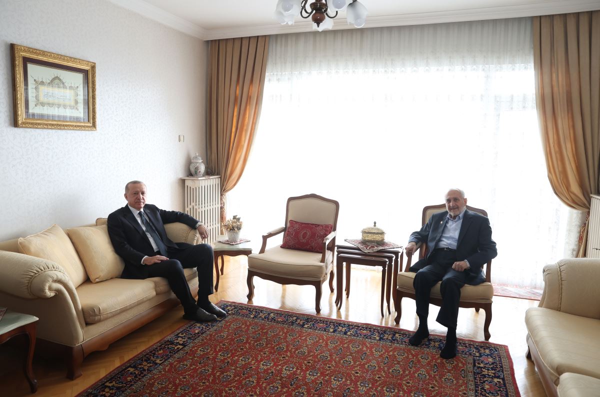 Erdoğan ile SP’li Asiltürk arasında anlaşma sağlandığı iddia edildi