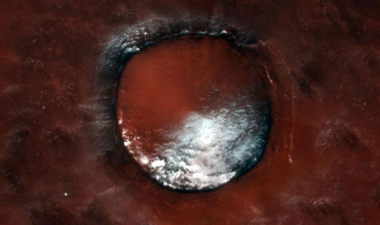Mars'ta dev su kütlesi keşfeden uzay aracından yeni görüntü