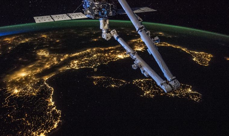 Çin, 2021'de uzaya 191,19 ton yük taşıdı