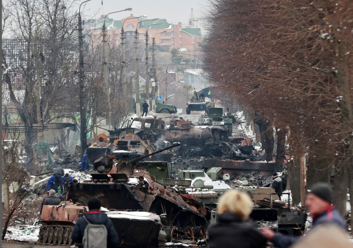Rusya Ukrayna’da askeri tesisleri vurdu, Kiev ateş altında