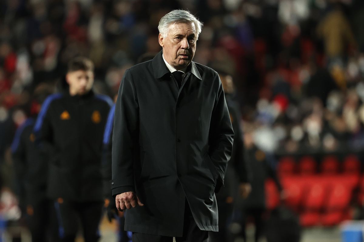Alex Ferguson, Manchester United'a teknik direktör olarak Carlo Ancelotti'yi önerdi