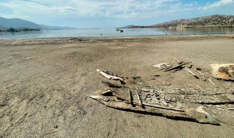 Marmara'dan sonra Bafa da kuruyor: Göller ‘çöl’ oldu