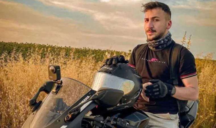 Sosyal medya fenomeni Burak Can Taşan motosiklet kazasında hayatını kaybetti!