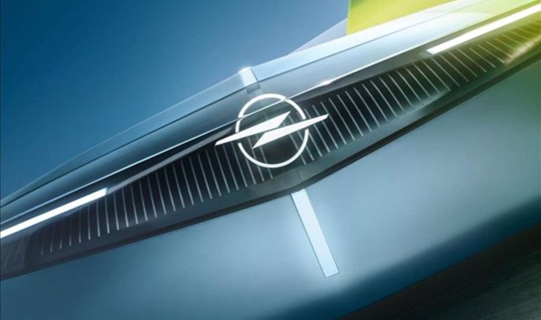 Opel'den ilginç kör nokta projesi: Experimental 'Işıkla Boyama' ile geleceği aydınlatıyor