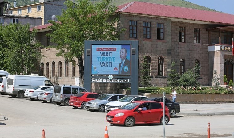 AKP’li başkan ‘borçsuz bıraktık’ demişti: 890 milyon lira borcu olduğu ortaya çıktı