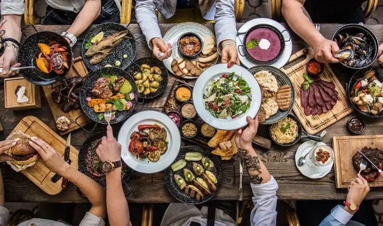 Uzmanından Ramazan Bayramı’nda sağlıklı beslenme önerileri