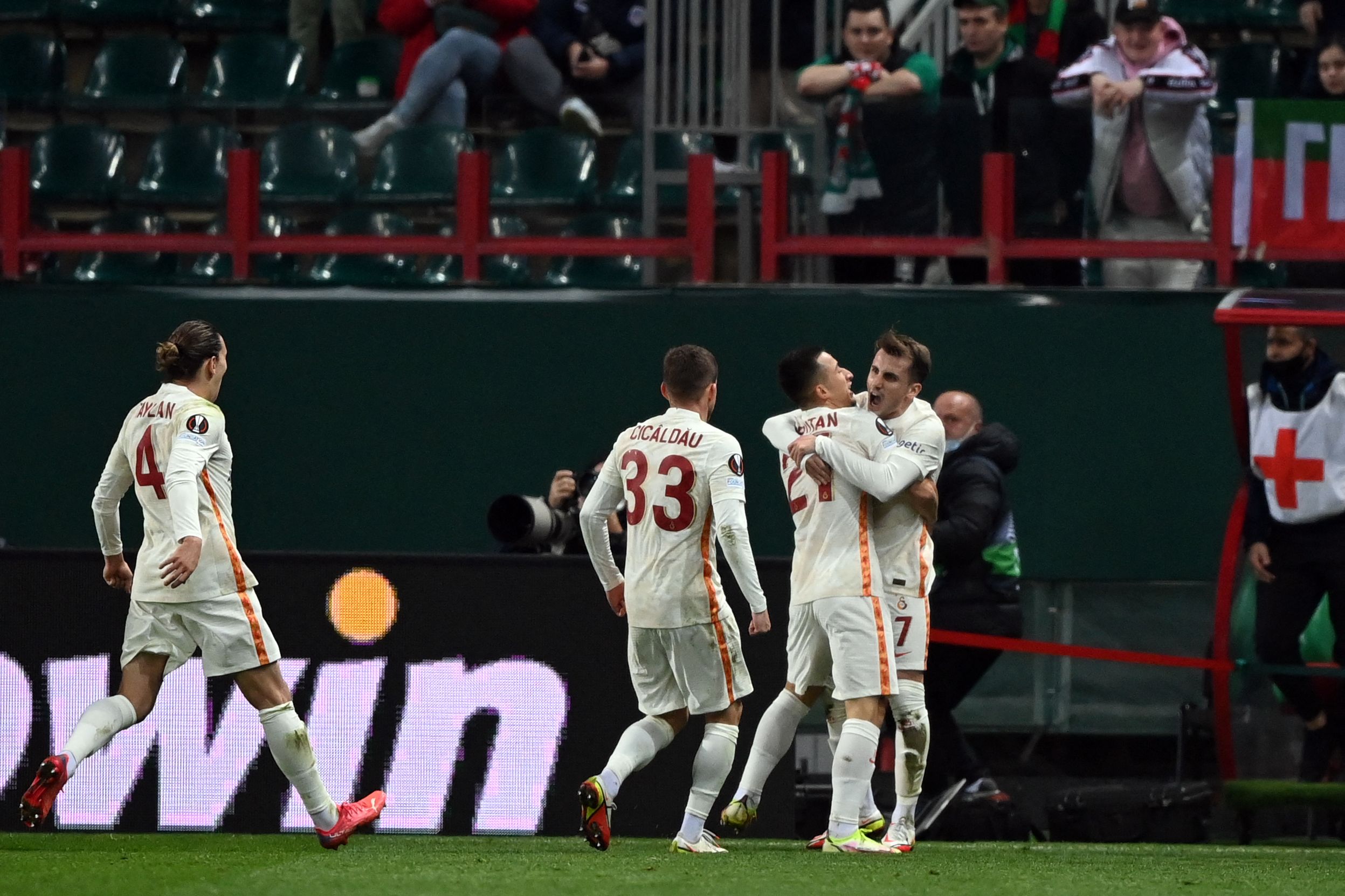 Galatasaray, Lokomotiv Moskova'yı yendi! Lokomotiv Moskova 0-1 Galatasaray