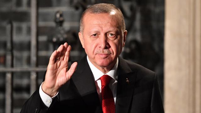 <p>Recep Tayyip Erdoğan'a önümüzdeki Cumhurbaşkanlığı seçiminde “asla oy vermem” diyenlerin oranı 59.6 seviyesine yükseldi.</p><p><strong>Raporun çarpıcı sonuçları şöyle:</strong></p>