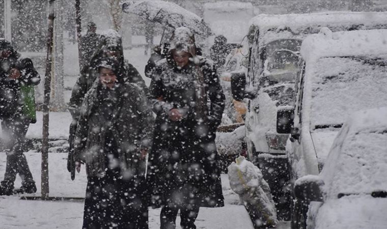 Meteoroloji Genel Müdürlüğü tek tek sıraladı: Sağanak ve kar geliyor