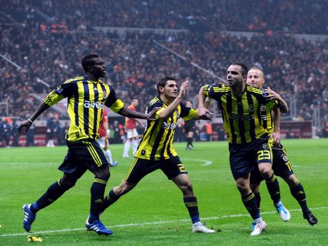 Türk Telekom Arena'da 236 milyon avroluk derbi