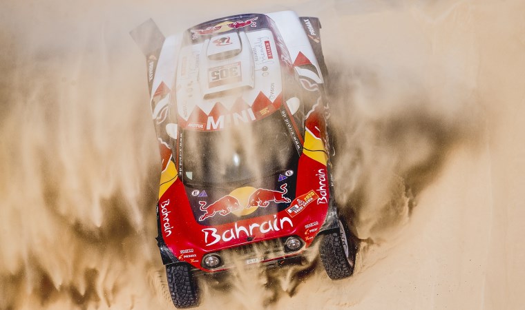 Dakar Rallisi'nde zafer Çöl Tilkisi  Carlos Sainz'in oldu