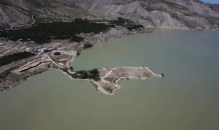 Tortum Gölü yok ediliyor! ile ilgili görsel sonucu