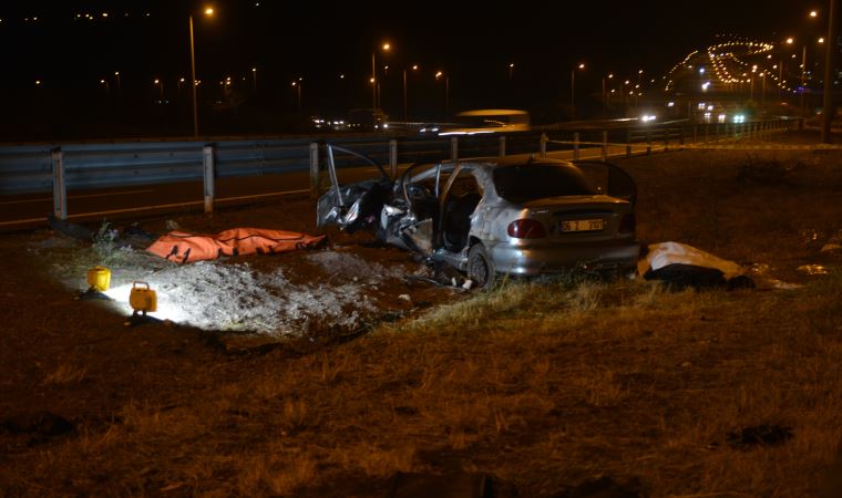 Ankara'da otomobil bariyere çarptı: 2 ölü, 5 yaralı