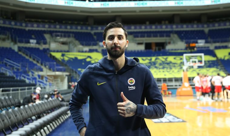 Alex Perez'den Fenerbahçe Beko'ya kötü haber