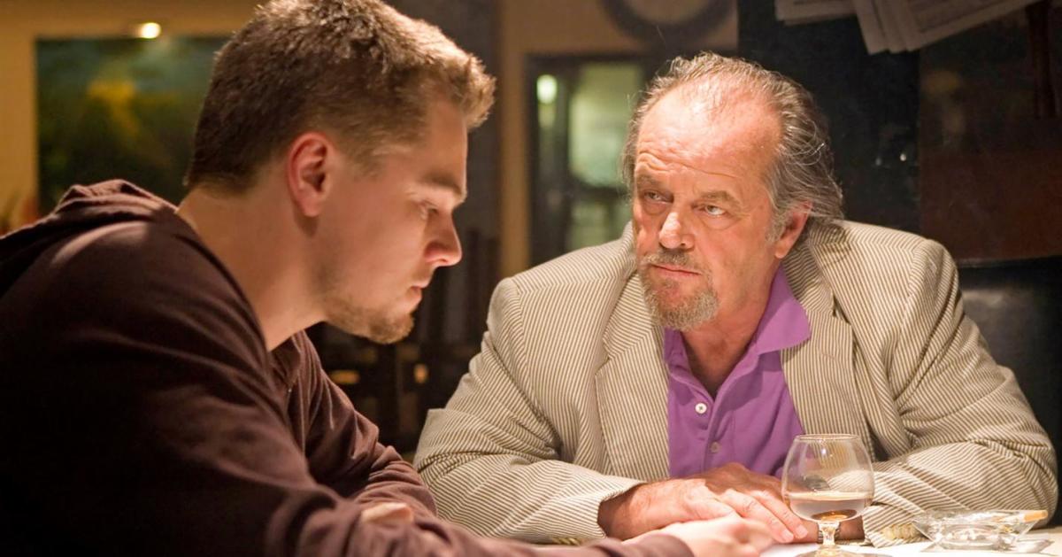 <p><strong>The Departed (Köstebek)&nbsp; | 2006&nbsp;</strong></p><p>Polis Frank Costigan (Leonardo DiCaprio), çete şefi Frank Costello'nun (Jack Nicholson) örgütüne sızarken suçlu olan Colin Sullivan da (Matt Damon) polis teşkilatına sızar ve her ikisi de aralarında casus olduğundan şüphelenir.</p><p>Kırılma noktası: Her ikisi de sonunda ölür. Şok edici bir sırada, Sullivan'ın bundan paçayı sıyırdığına inanan Costigan'ı öldürdüğünü görür. Çavuş Sean Dignam (Mark Wahlberg) bunu aynı derecede şok edici bir son sahnesinde görüyor.</p>