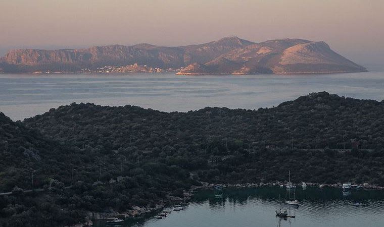 Yunanistan mahkemesi onayladı: İyon Denizi’ndeki karasularını 12 mile çıkarma hamlesi