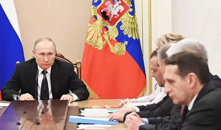 Rusya Devlet Başkanı Putin, Güvenlik Konseyi'ni acil topladı
