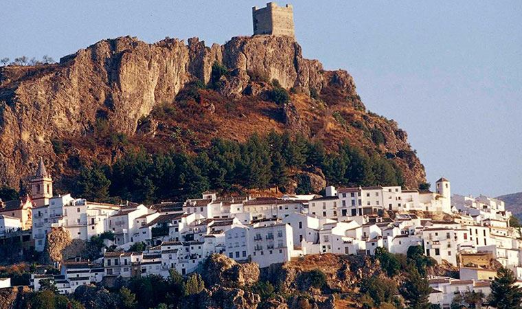 İspanya'da koronavirüs vakası görülmeyen tek yer : Zahara de la Sierra kasabası