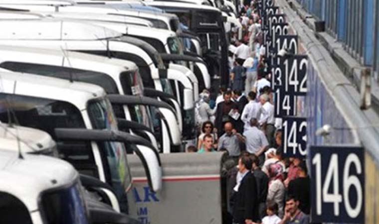 Ulaştırma Bakanı'ndan otobüs seyahatleriyle ilgili yeni açıklama