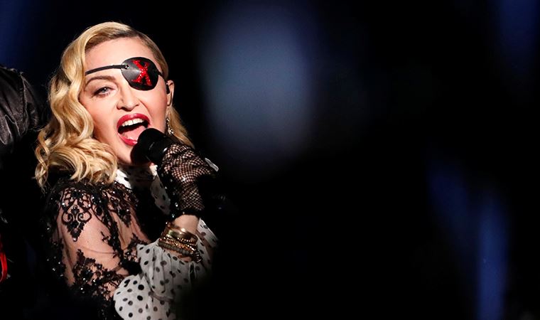 Madonna'nın koronavirüs testi pozitif çıktı