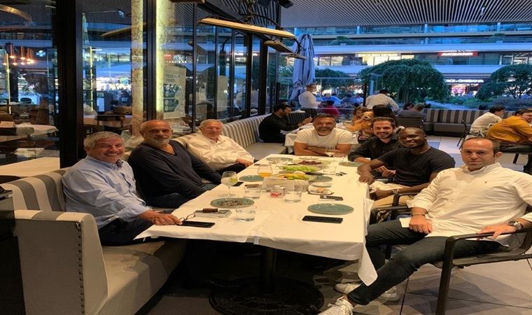 Fenerbahçe'de sürpriz akşam yemeği