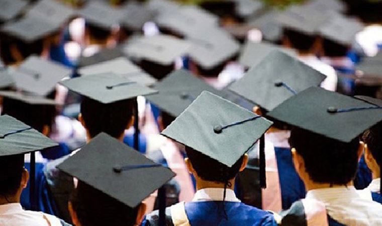 Üniversite mezunu gençler asgari ücret kıskacında