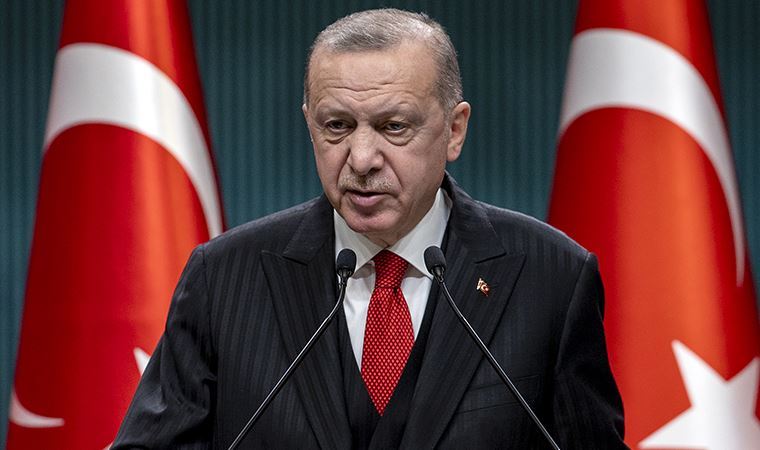 Economist: Türkiye'de Covid-19 bahanesiyle baskı artıyor