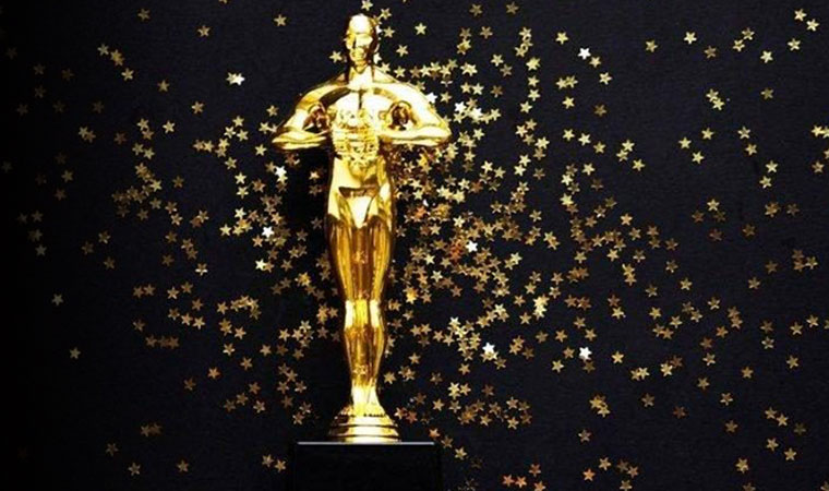 <p>Sinema ve eğlence dergisi Variety, 25 Nisan'da yapılacak 93. Oscar Ödülleri'nde En İyi Film seçilebilecek yapımları tahmin etti. İşte 2021 Oscar'ının En İyi Film tahminleri...</p>