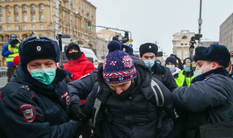 Rusya’da Navalnıy destekçilerinden miting: 