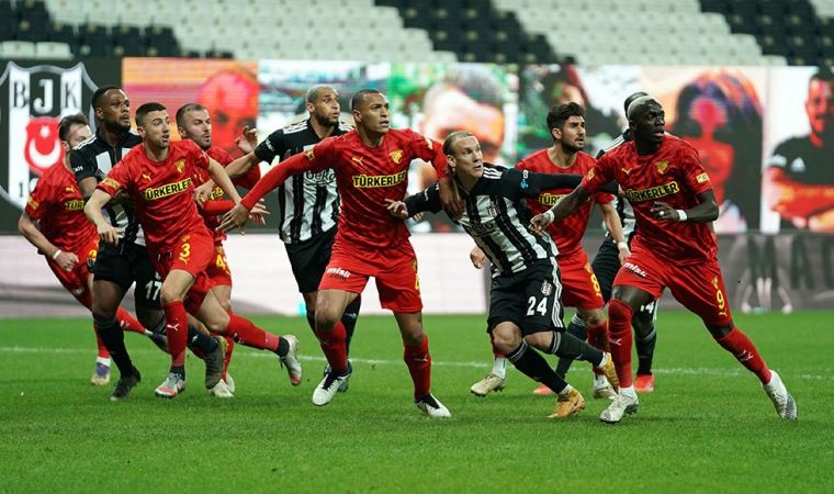 Rekorların takımı Beşiktaş, Süper Lig'in ilk yarısını lider tamamladı