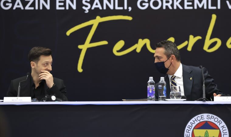 Fenerbahçe'nin Mesut Özil için düzenlediği imza töreni, gündeme damgasını vurdu