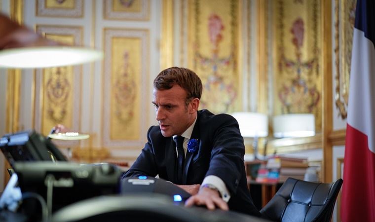 Macron'a Covid-19 ile ilgili 'bilimsel olmayan açıklama' suçlaması