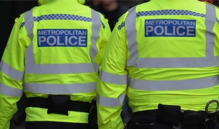 Times: İngiltere'de son 4 yılda 2 bin polis cinsel istismarla suçlandı