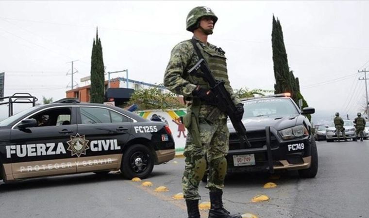 Meksika'da çetelerin çatışması sonucu 20 kişi öldü