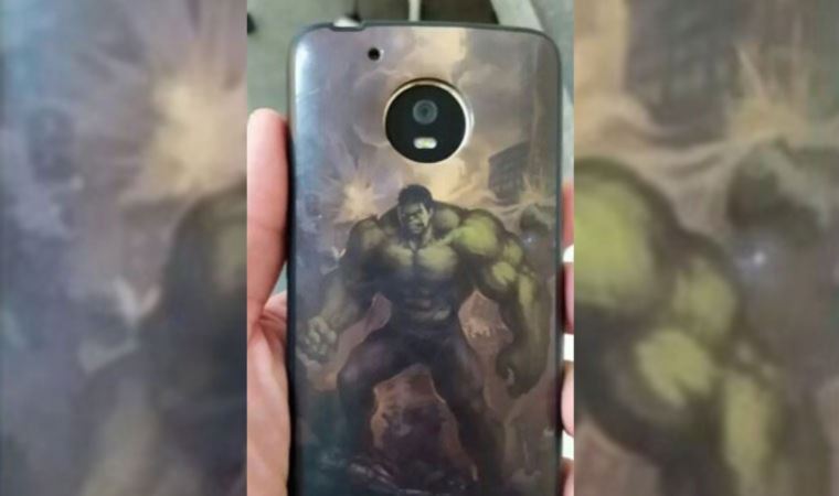 Hulk tasarımlı telefon kılıfı ölümden kurtardı
