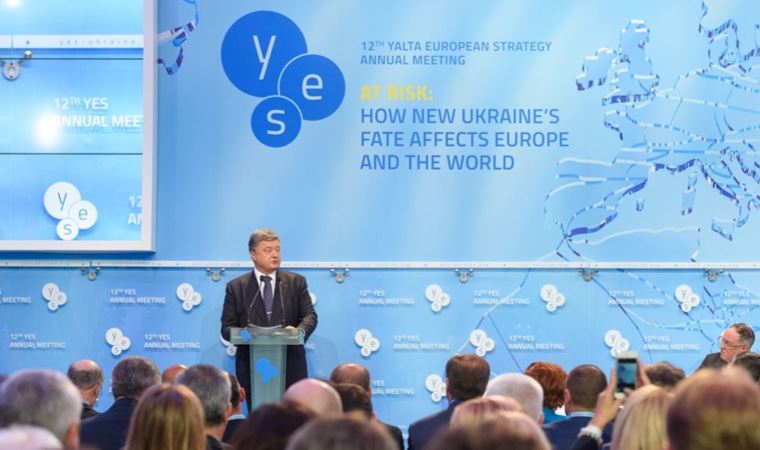 Batı ile Ukrayna arasındaki makas giderek açılıyor